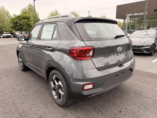 Ecotronic Gray w/Black Roof 2026 Hyundai VENUE SEL w/Two-Tone Roof