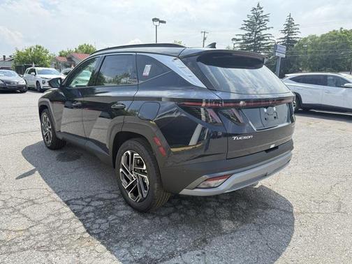 2025 Hyundai TUCSON Hybrid Limited
