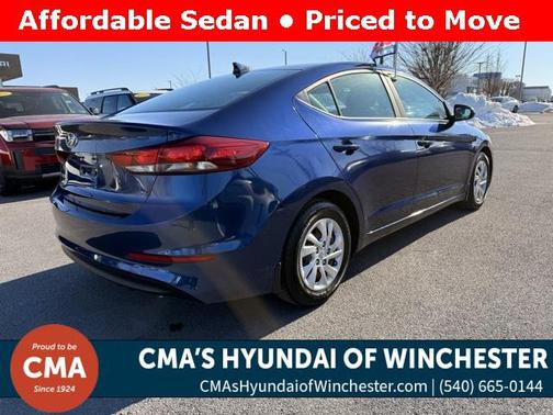 2017 Hyundai ELANTRA SE
