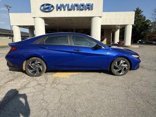 2025 Hyundai ELANTRA Sport