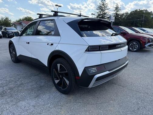 2025 Hyundai IONIQ 5 SEL