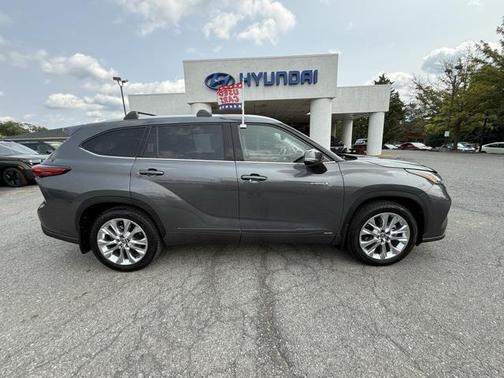 2021 Toyota Highlander Hybrid Limited