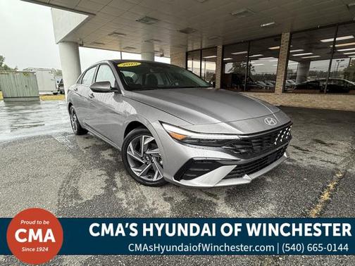 2025 Hyundai ELANTRA Limited