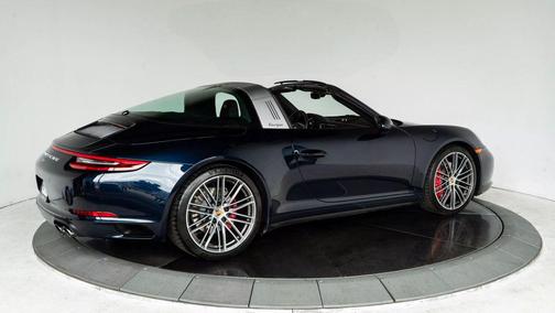 2019 Porsche 911 Targa 4S