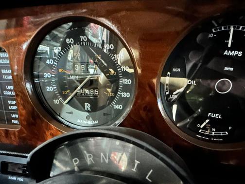 1976 Rolls-Royce Corniche