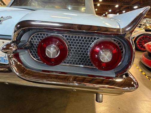 1958 Ford Thunderbird Base