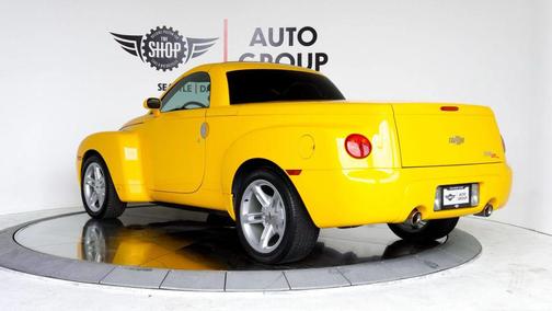 2006 Chevrolet SSR Convertible Pickup 2D