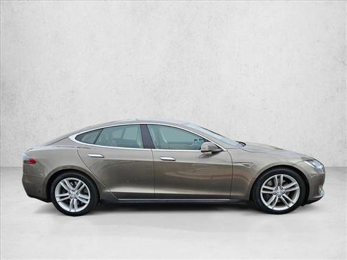 2016 Tesla Model S 70D