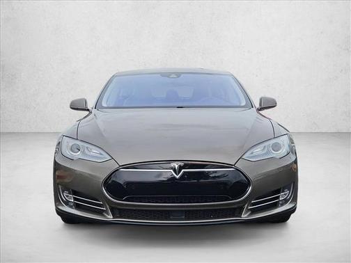 2016 Tesla Model S 70D