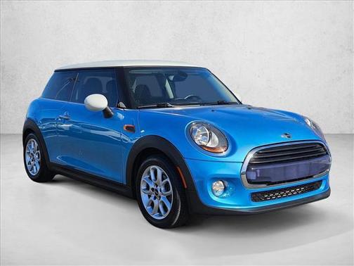 2018 MINI Hardtop Cooper