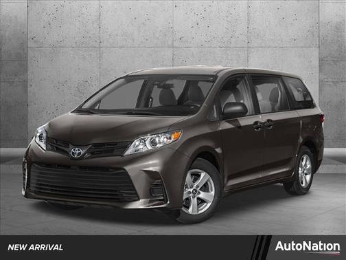 2019 Toyota Sienna SE