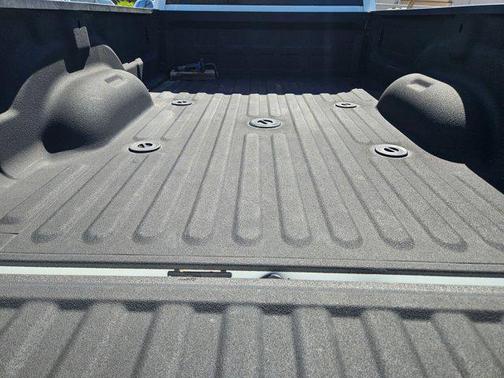 Bright White Clearcoat 2024 RAM 2500 Tradesman Crew Cab 4x4 8' Box