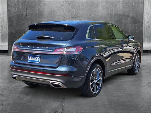 2021 Lincoln Nautilus Reserve
