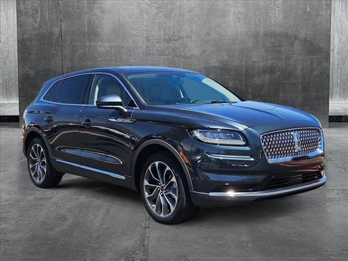 2021 Lincoln Nautilus Reserve