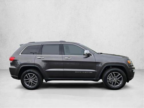 Granite Crystal Metallic Clearcoat 2018 Jeep Grand Cherokee Limited