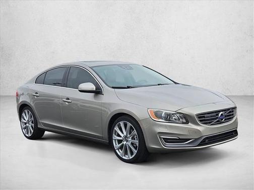 2016 Volvo S60 Inscription T5 Drive-E Platinum