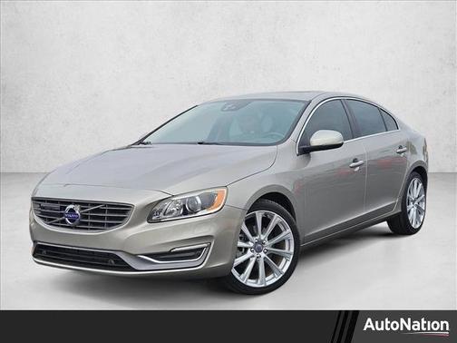 2016 Volvo S60 Inscription T5 Drive-E Platinum