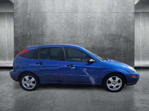 2003 Ford Focus ZX5