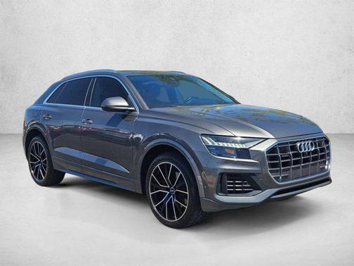 Samurai Gray Metallic 2019 Audi Q8 3.0T Premium Plus