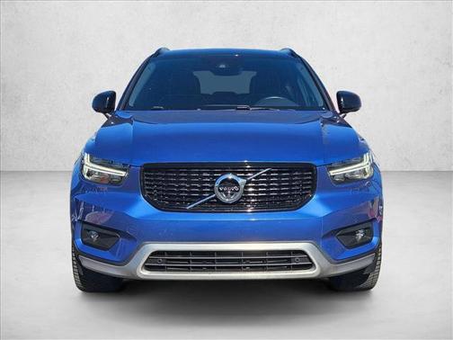 2019 Volvo XC40 T4 R-Design