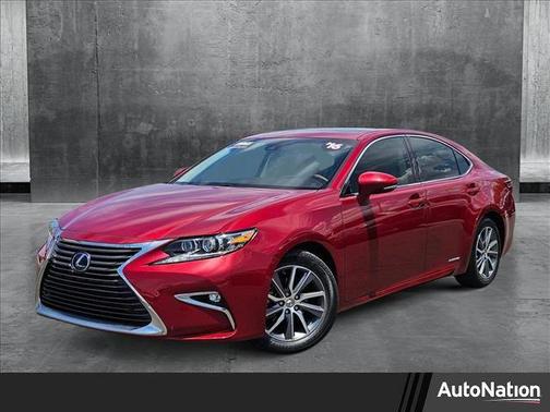 2016 Lexus ES 300h Base