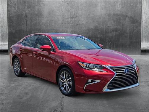 2016 Lexus ES 300h Base