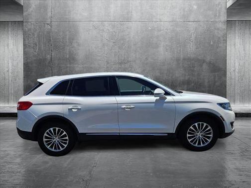 2016 Lincoln MKX Select