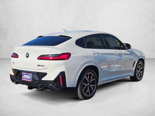 2022 BMW X4 M40i