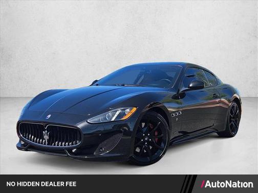 Nero 2017 Maserati GranTurismo Sport