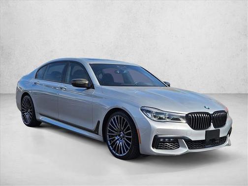 2019 BMW 750 I