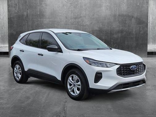 2023 Ford Escape SE