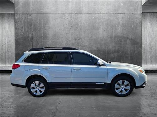 2012 Subaru Outback 2.5i Premium