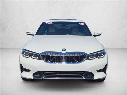 Alpine White 2022 BMW 330 330i