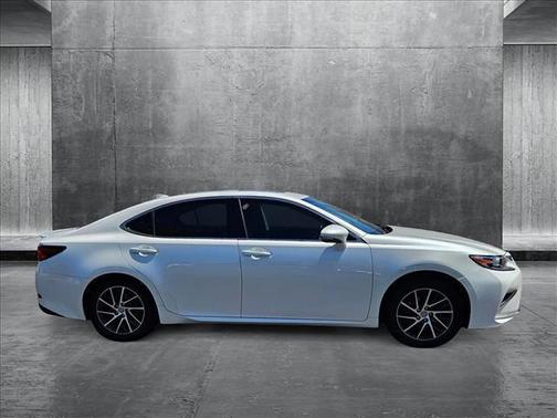 2016 Lexus ES 350 Base