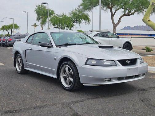Silver Metallic 2004 Ford Mustang GT Premium