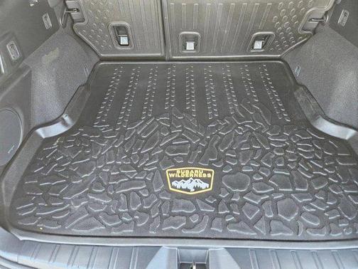 Crystal Black Silica 2025 Subaru Outback Wilderness