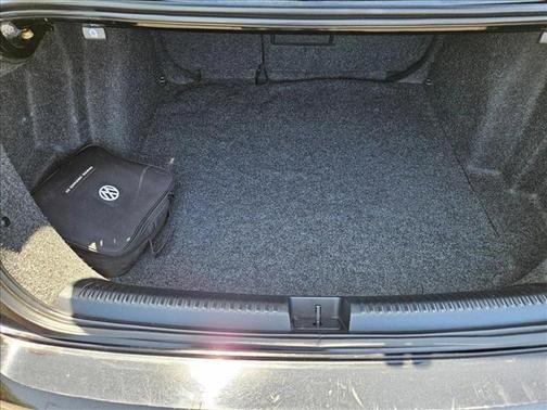 2016 Volkswagen Jetta 1.8T Sport