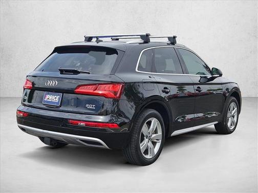 Mythos Black Metallic 2018 Audi Q5 2.0T Tech Premium