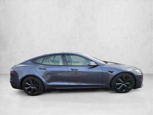 2021 Tesla Model S Long Range