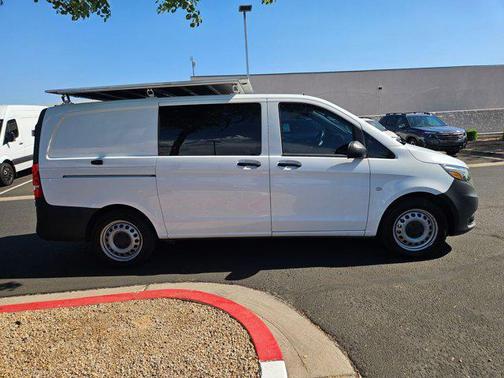 [White] Arctic Whi 2016 Mercedes-Benz Metris Base