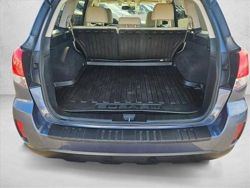 2013 Subaru Outback 3.6R Limited