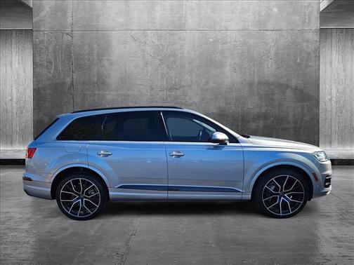 2019 Audi Q7 55 Prestige