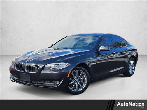 2011 BMW 528 528i