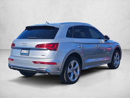 2023 Audi Q5 45 S line Premium Plus