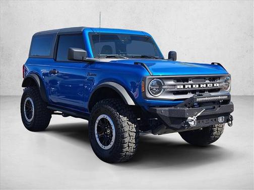 Velocity Blue Metallic 2023 Ford Bronco Base