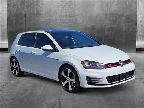2017 Volkswagen Golf GTI 2.0T S 4-Door