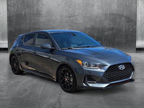 2021 Hyundai Veloster Base