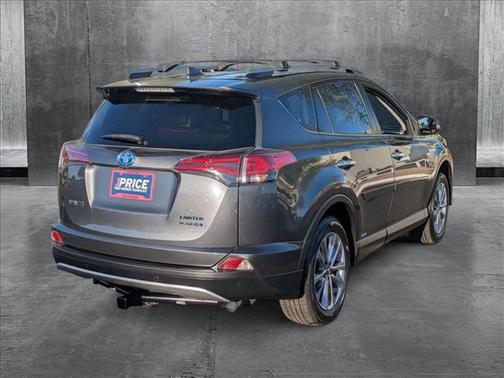 2018 Toyota RAV4 Hybrid SE