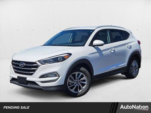 2016 Hyundai TUCSON SE