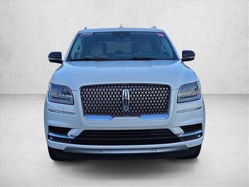 2018 Lincoln Navigator Select